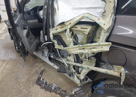 2016 Kia Sedona Lx из США, поврежденный, VIN KNDMB5C19G6111022